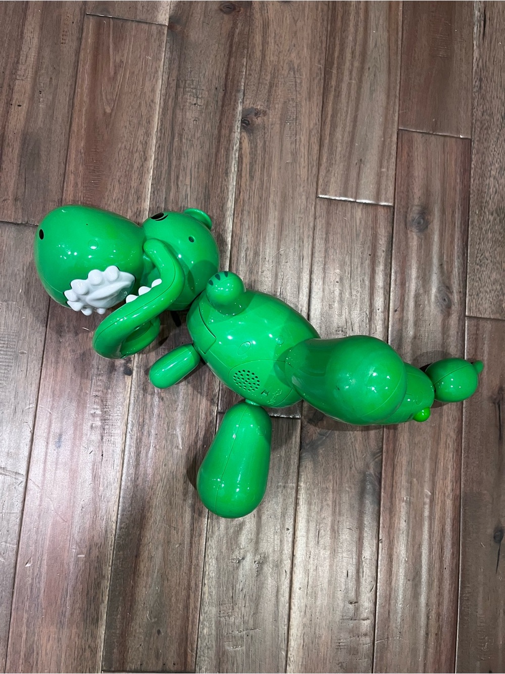 Squeakee The Balloon Dino Interactive Dinosaur Pet Toy